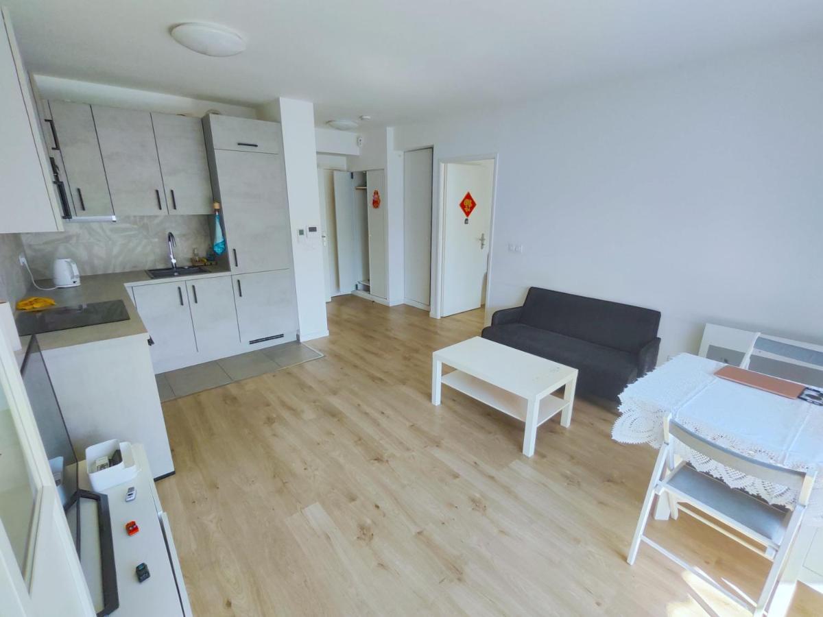 Cozy Sunshine Apartment With Balcony 4 Persons Max Ivry-sur-Seine Exterior foto